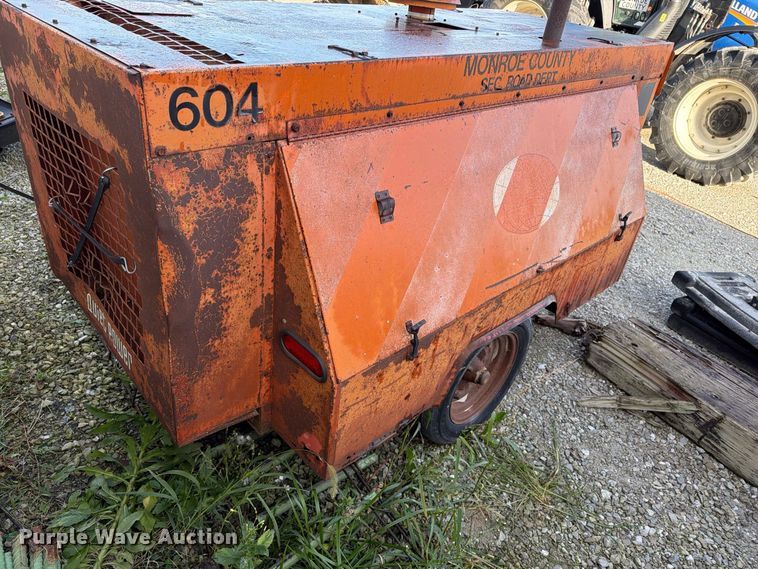 image for item FT8134 Joy Manufacturing D01850321A1EB air compressor