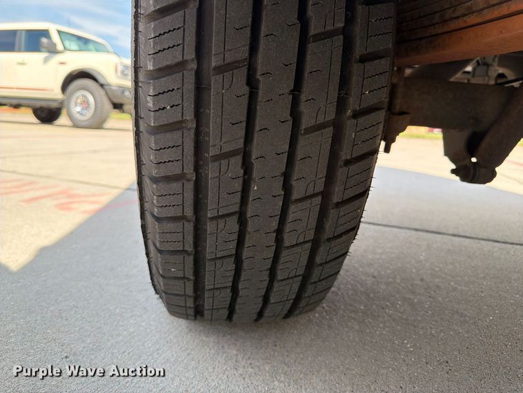 image for item FU0516 2003 Chevrolet Express 3500 van