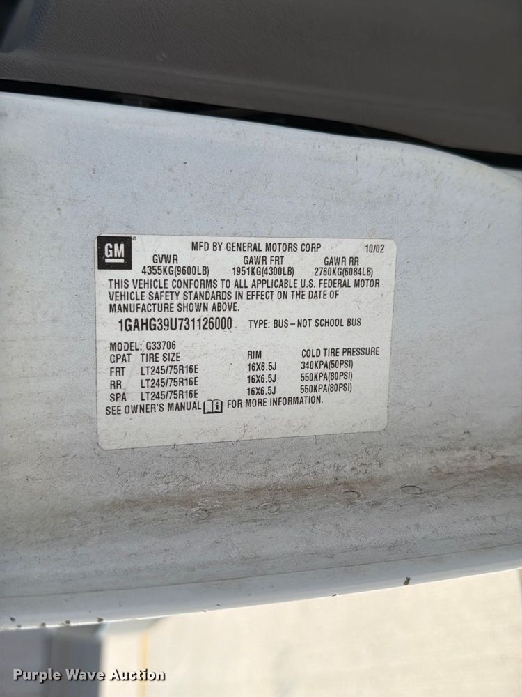 image for item FU0516 2003 Chevrolet Express 3500 van