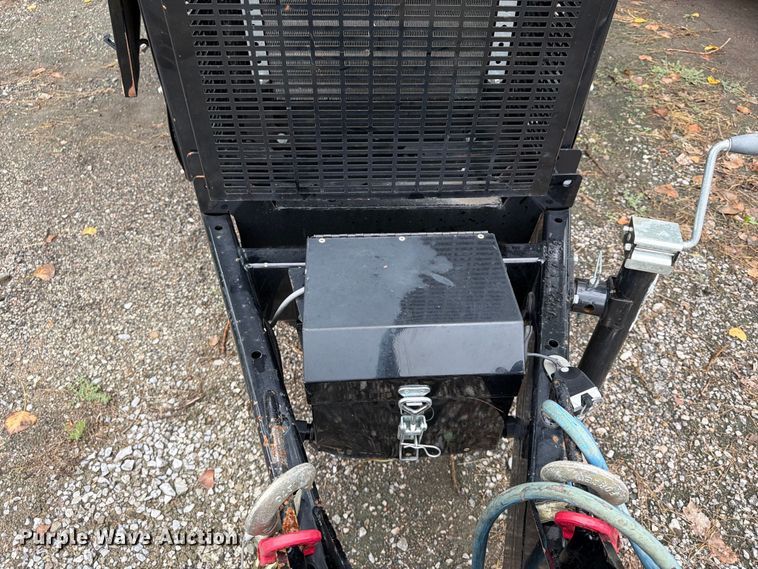 image for item FU4644 2021 Stepp MFG OJK-275 melter applicator