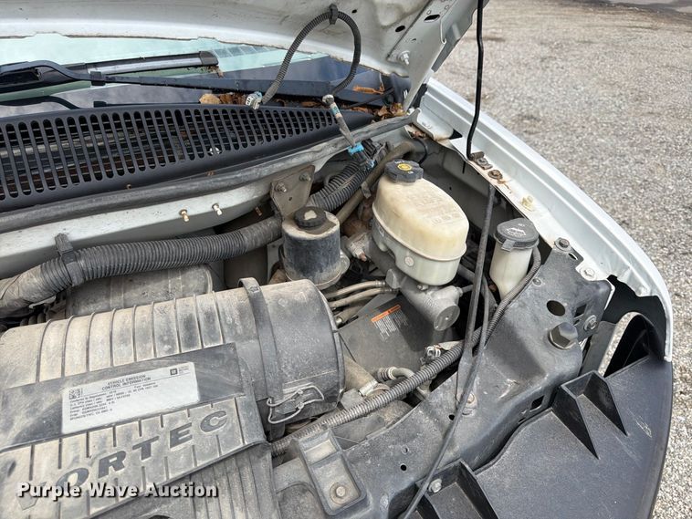 image for item FU4645 2016 Chevrolet Express 2500 van