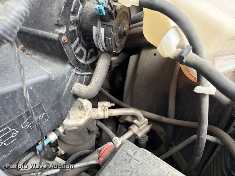 image for item FU4645 2016 Chevrolet Express 2500 van