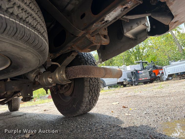 image for item FU4645 2016 Chevrolet Express 2500 van