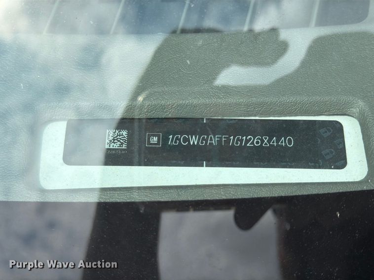 image for item FU4645 2016 Chevrolet Express 2500 van