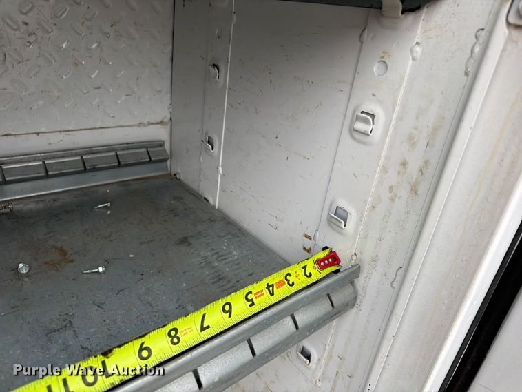 image for item FU4646 2016 Ford F450 utility / service truck