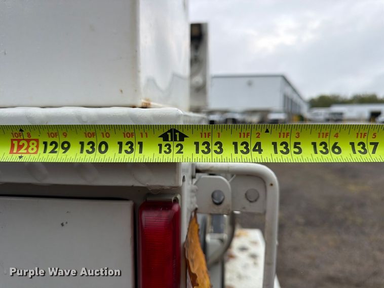 image for item FU4646 2016 Ford F450 utility / service truck