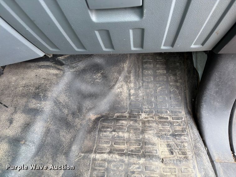 image for item FU4646 2016 Ford F450 utility / service truck