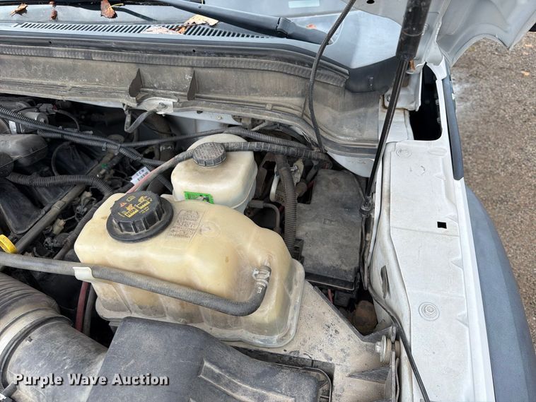 image for item FU4646 2016 Ford F450 utility / service truck