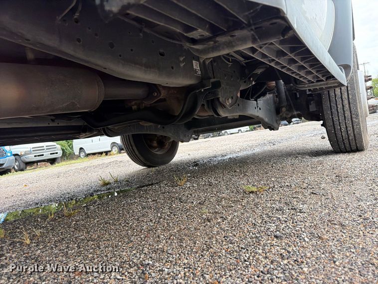 image for item FU4646 2016 Ford F450 utility / service truck