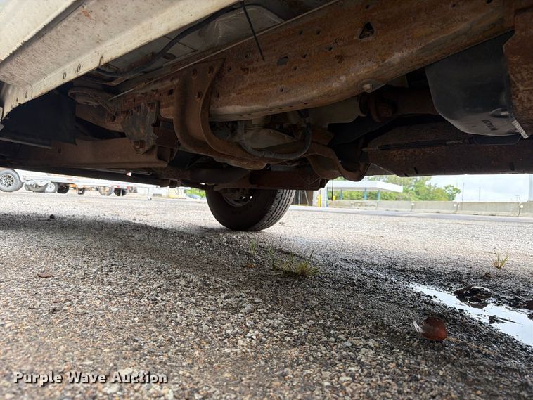 image for item FU4647 2003 Ford F250 pickup truck