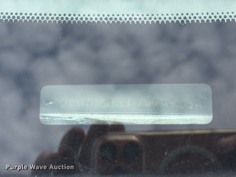 image for item FU4647 2003 Ford F250 pickup truck