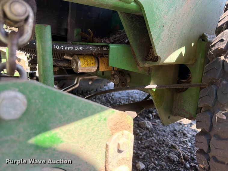 image for item FU4649 John Deere Z997R ZTR lawn mower