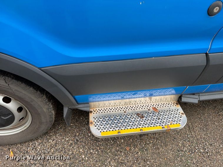image for item FU4651 2018 Ford Transit van