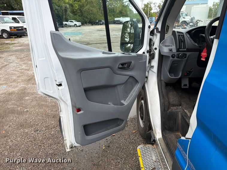 image for item FU4651 2018 Ford Transit van