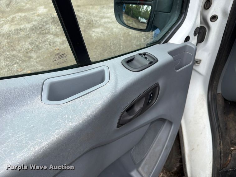 image for item FU4651 2018 Ford Transit van