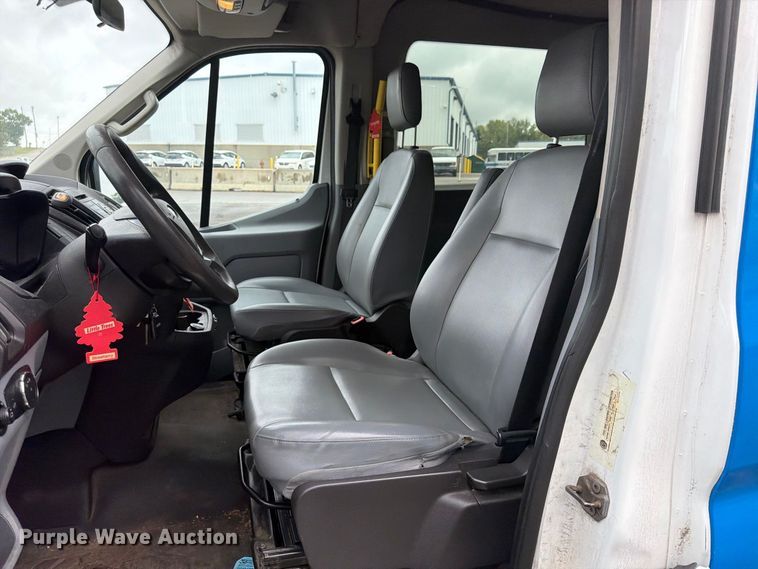 image for item FU4651 2018 Ford Transit van