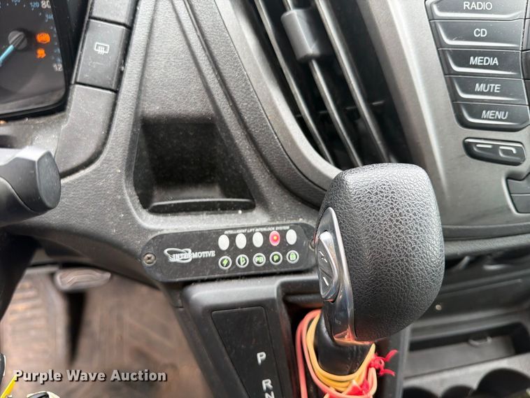 image for item FU4651 2018 Ford Transit van