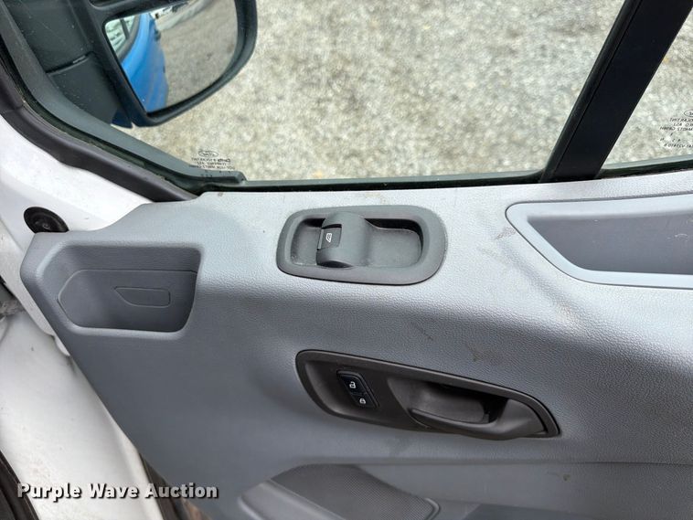 image for item FU4651 2018 Ford Transit van