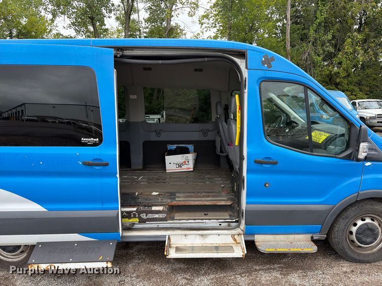 image for item FU4651 2018 Ford Transit van