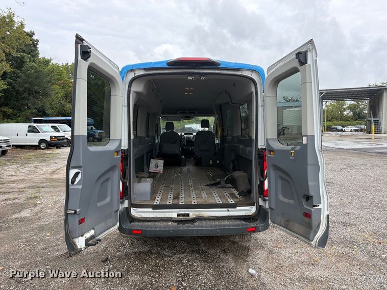 image for item FU4651 2018 Ford Transit van
