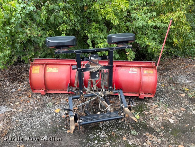 image for item FU4654 Western Pro-plow snowplow