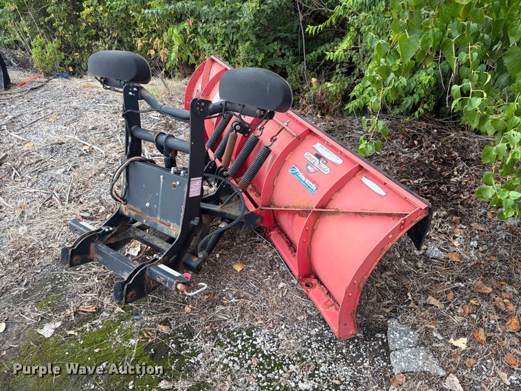 image for item FU4655 The Boss Plow RT3 Straight Blade snowplow