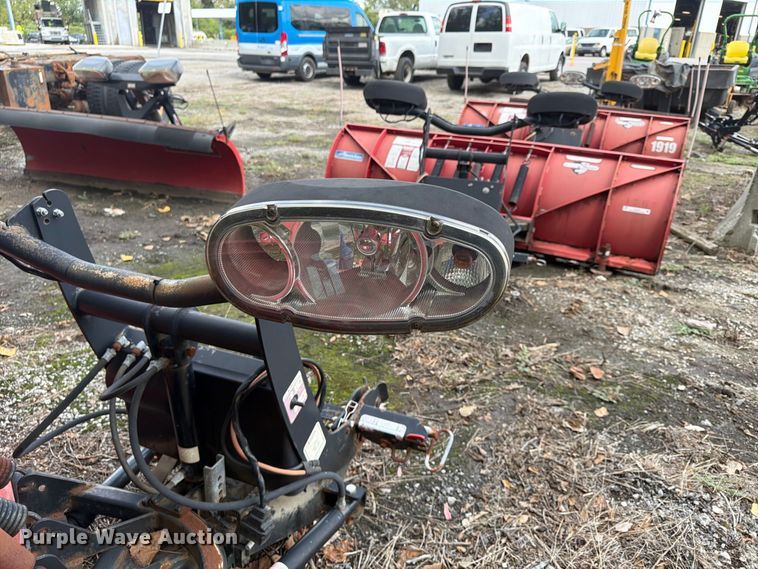 image for item FU4655 The Boss Plow RT3 Straight Blade snowplow