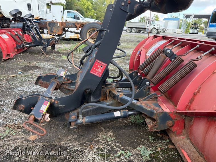 image for item FU4657 The Boss Snowplow RT3 Straight Blade snowplow