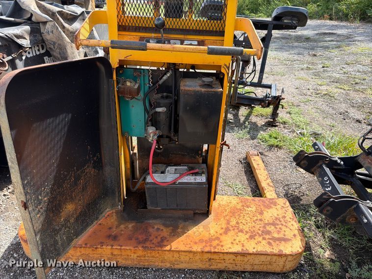 image for item FU4659 Big Joe 2018-A6 S pallet stacker