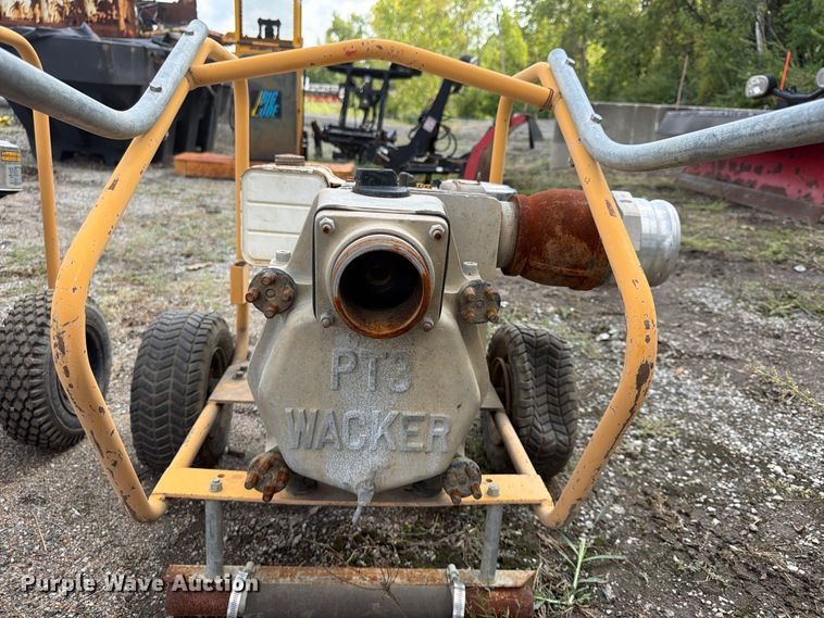 image for item FU4660 (2) Wacker PT3B pumps