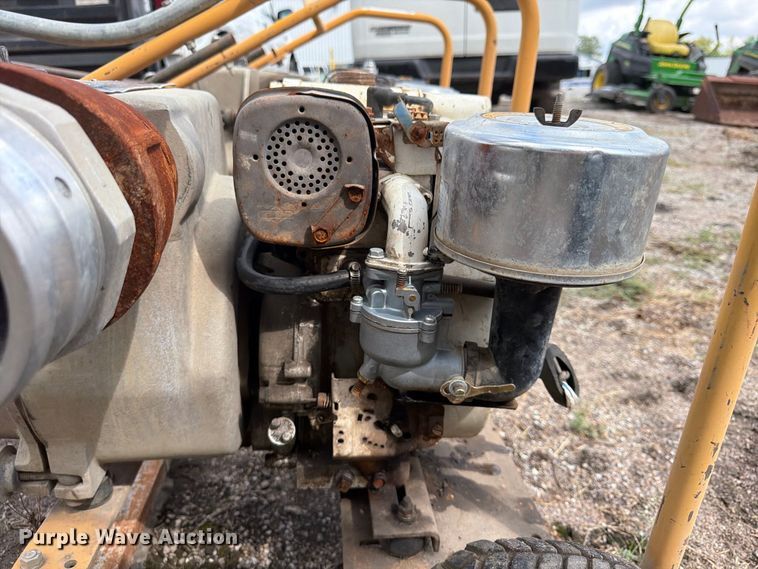 image for item FU4660 (2) Wacker PT3B pumps