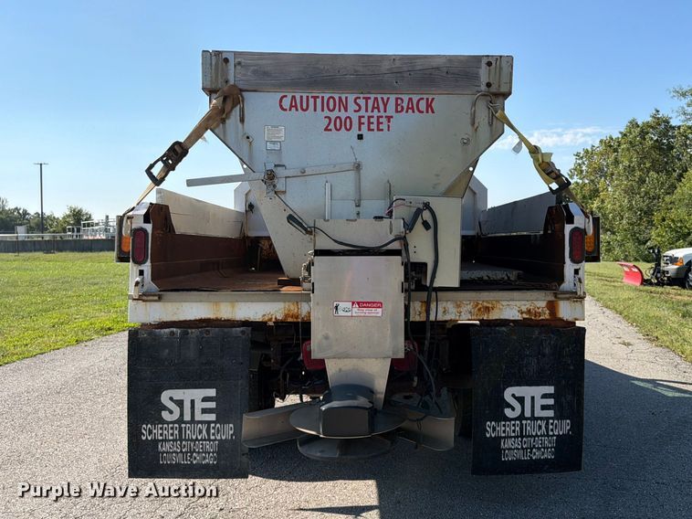 image for item FU4668 1999 Ford F350  Super Duty dump bed pickup truck