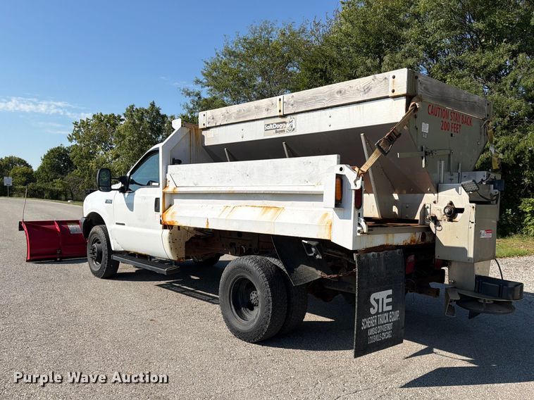 image for item FU4668 1999 Ford F350  Super Duty dump bed pickup truck