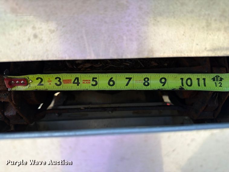 image for item FU4668 1999 Ford F350  Super Duty dump bed pickup truck
