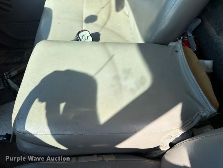 image for item FU4668 1999 Ford F350  Super Duty dump bed pickup truck