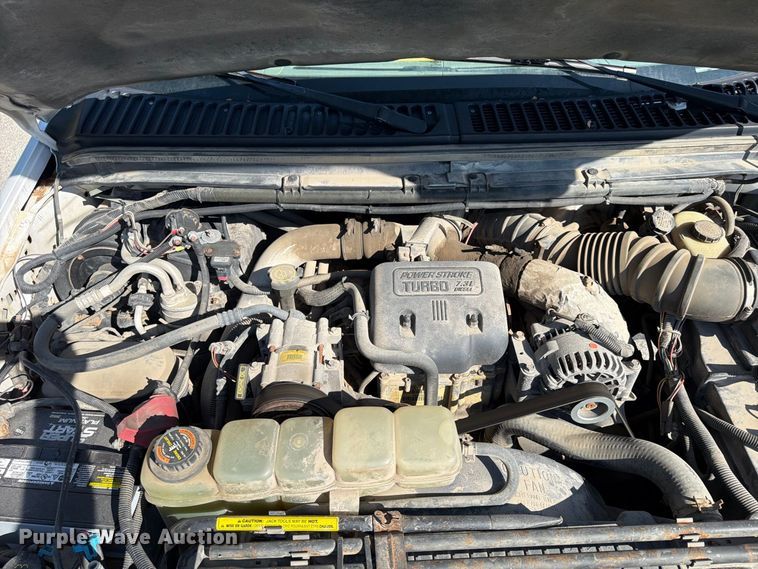 image for item FU4668 1999 Ford F350  Super Duty dump bed pickup truck