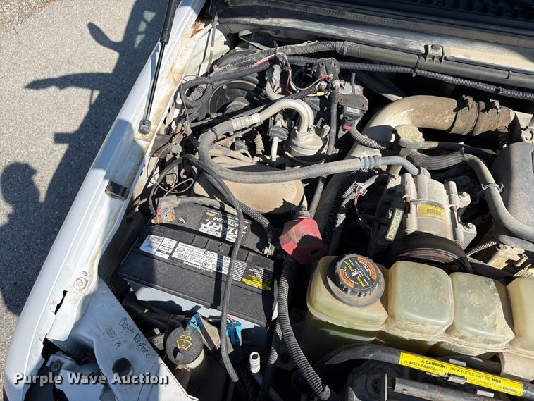 image for item FU4668 1999 Ford F350  Super Duty dump bed pickup truck