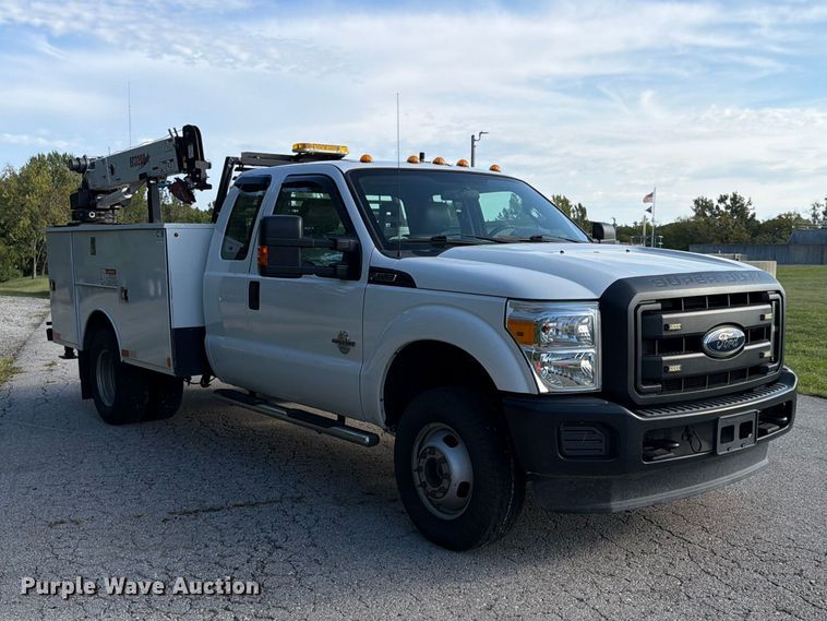 image for item FU4669 2016 Ford F350 Super Duty XL Ext. Cab utility / service truck