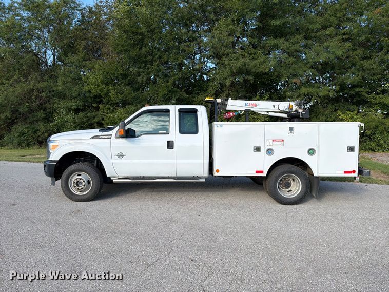 image for item FU4669 2016 Ford F350 Super Duty XL Ext. Cab utility / service truck