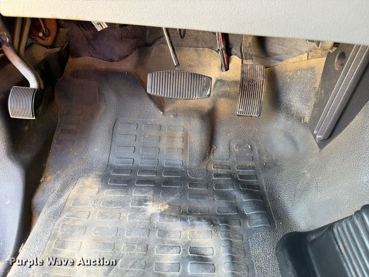 image for item FU4669 2016 Ford F350 Super Duty XL Ext. Cab utility / service truck