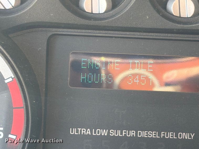 image for item FU4669 2016 Ford F350 Super Duty XL Ext. Cab utility / service truck