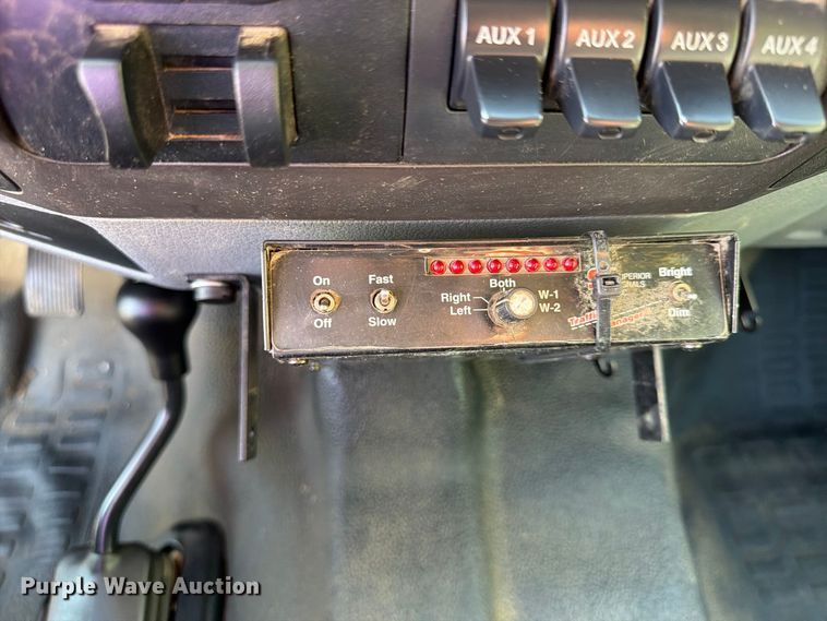 image for item FU4669 2016 Ford F350 Super Duty XL Ext. Cab utility / service truck