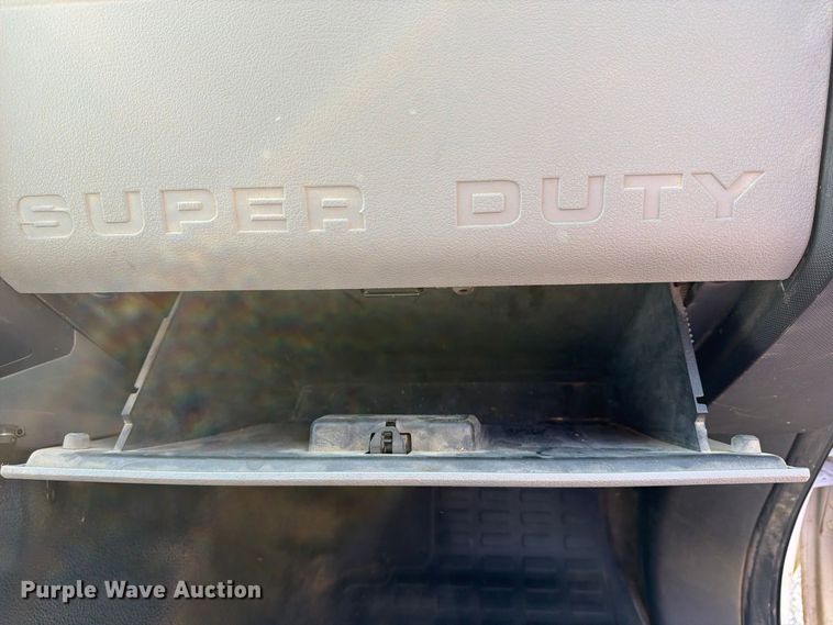 image for item FU4669 2016 Ford F350 Super Duty XL Ext. Cab utility / service truck