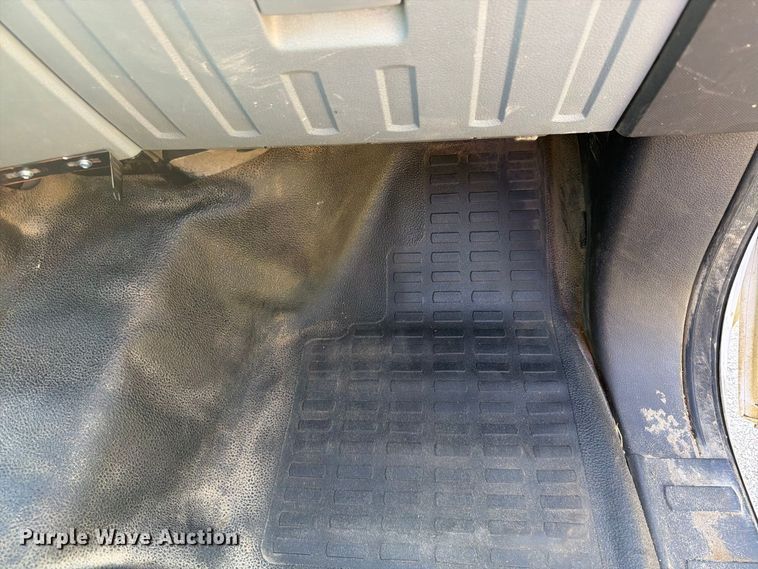 image for item FU4669 2016 Ford F350 Super Duty XL Ext. Cab utility / service truck