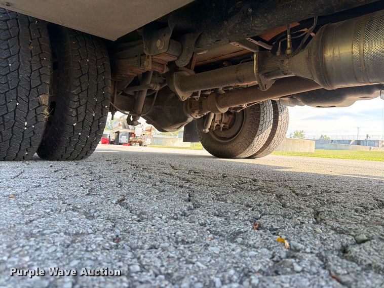 image for item FU4669 2016 Ford F350 Super Duty XL Ext. Cab utility / service truck