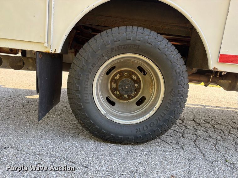 image for item FU4669 2016 Ford F350 Super Duty XL Ext. Cab utility / service truck