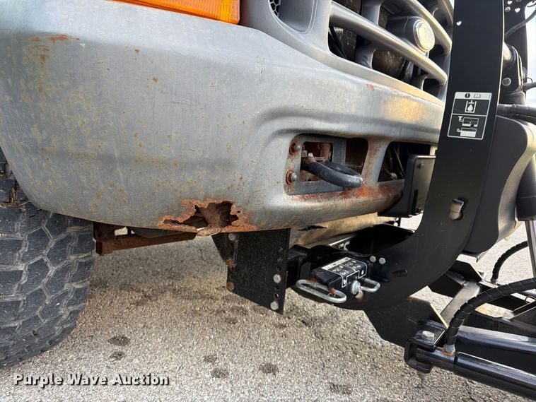 image for item FU4670 2000 Ford F250 Super Duty XL pickup truck