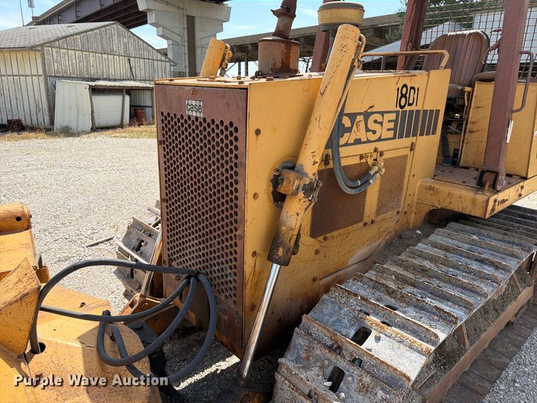 image for item FU4675 1986 Case 850D dozer