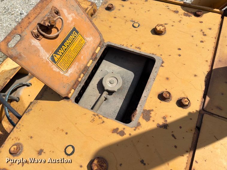 image for item FU4675 1986 Case 850D dozer