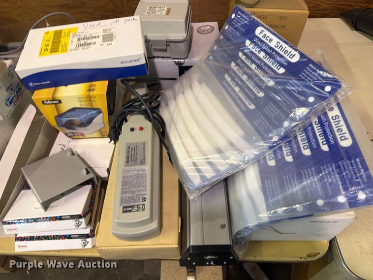image for item FU5004 Lab equipment